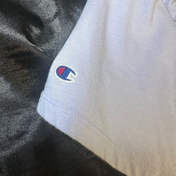 Champion Boxy Printed Pocket Lavender Short Sleeve Tee Size XL - Picture 4 of 5